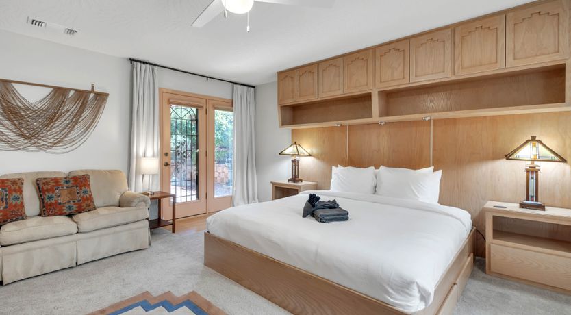 Photo of Red Rock Retreat