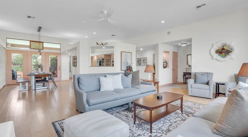 Photo of Red Rock Retreat