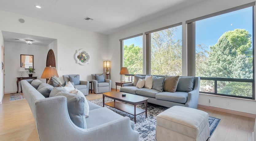 Photo of Red Rock Retreat