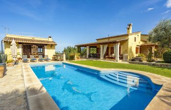 Spanish Folklore Holiday Home