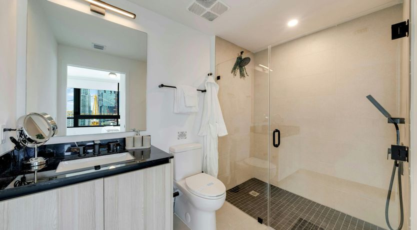 Photo of Bay Mirror