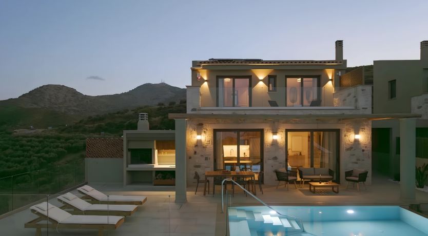 Photo of Cretan Coastal Vista