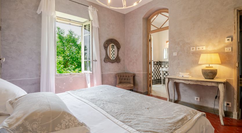 Photo of Provence on Pause