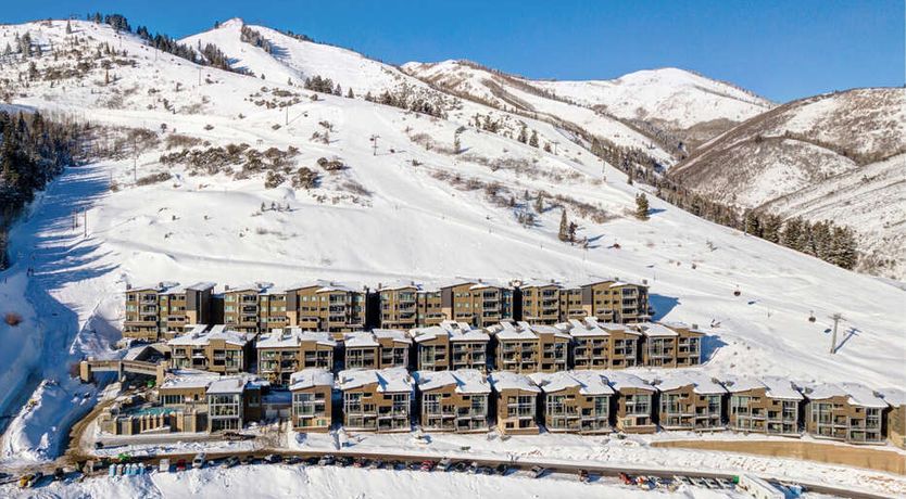 Photo of Grand Mountain Abode