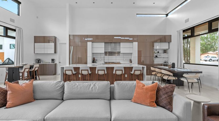 Photo of Oasis Air