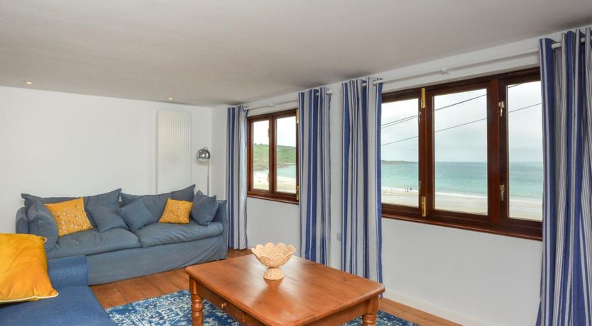 Photo of 3 Bed in Coverack