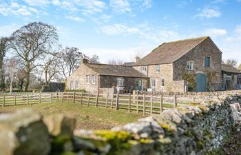 2 Bed in Harmby Holiday Home