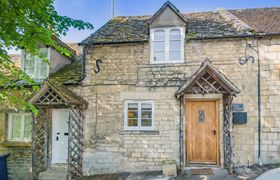 Photo of 2-bed-in-winchcombe