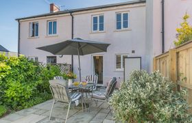 Photo of 2-bed-in-broad-haven-10