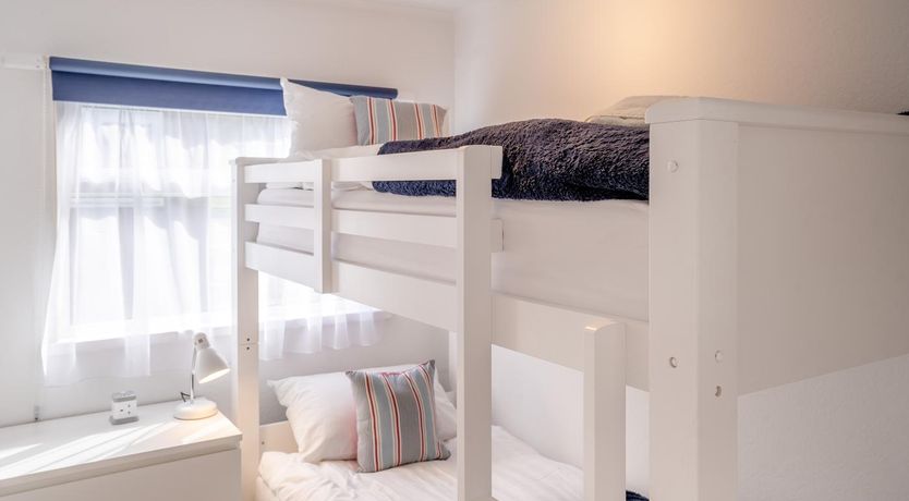 Photo of 2 Bed in Mumbles