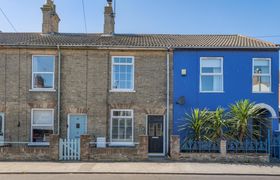 Photo of 2-bed-in-lowestoft
