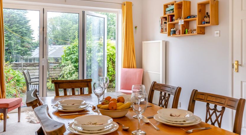 Photo of 2 Bed in Mumbles