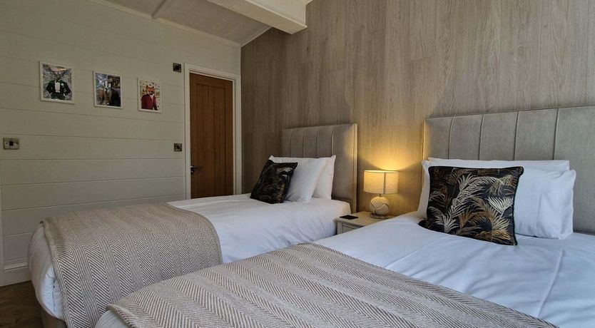 Photo of 2 Bed in Pickering