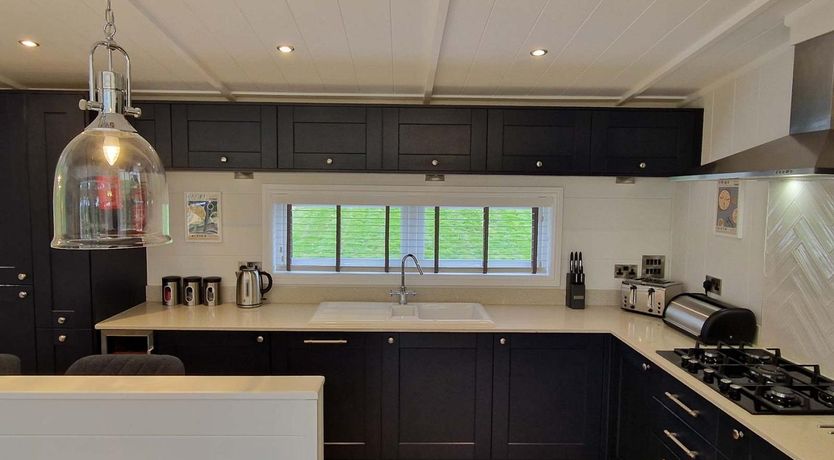 Photo of 2 Bed in Pickering
