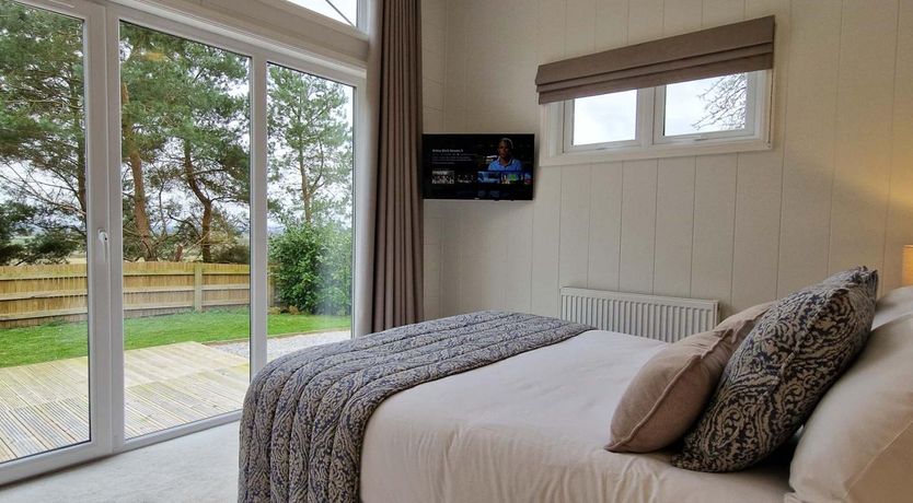 Photo of 2 Bed in Pickering