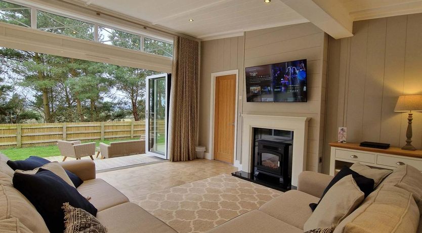 Photo of 2 Bed in Pickering