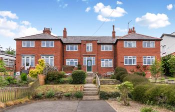 4 Bed in Ruswarp Holiday Home
