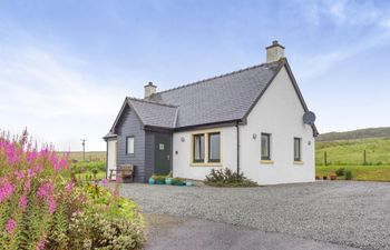 1 Bed in Isle Of Skye Holiday Home