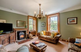 Photo of 5-bed-in-hawick