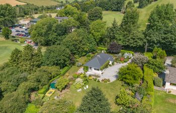 1 Bed in Midleton Holiday Home