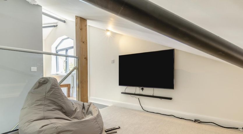 Photo of 3 Bed in South Molton
