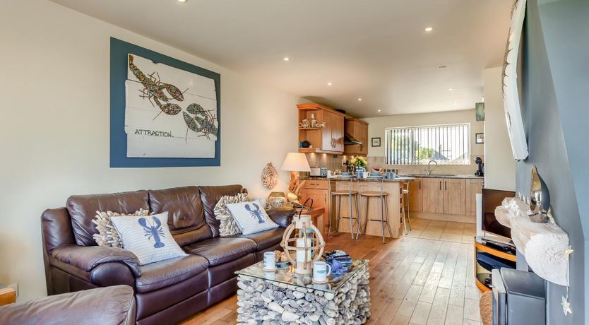 Photo of 2 Bed in Thurlestone