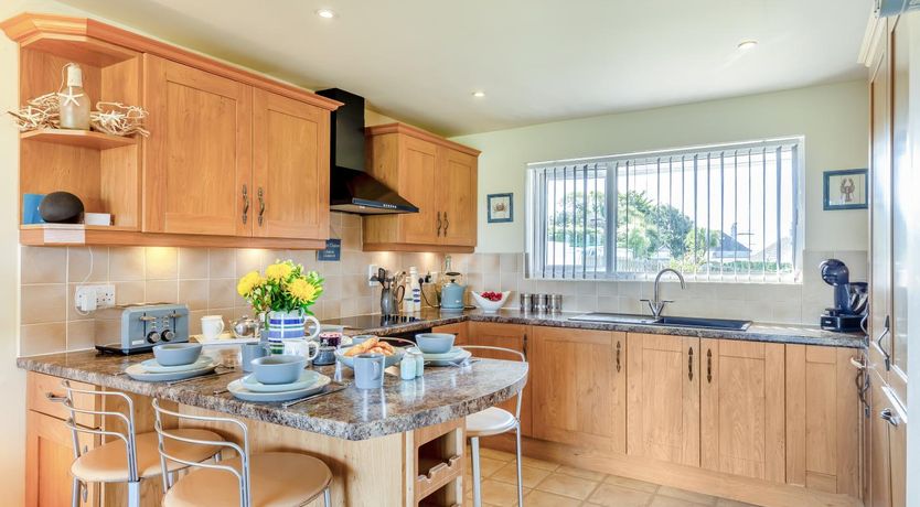Photo of 2 Bed in Thurlestone