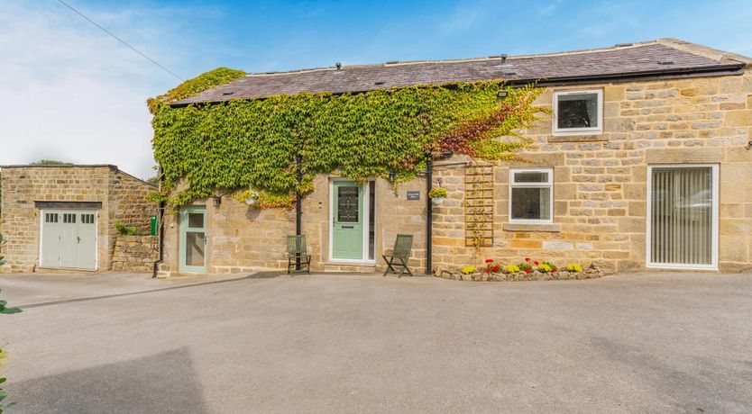 Photo of 2 Bed in Summerbridge