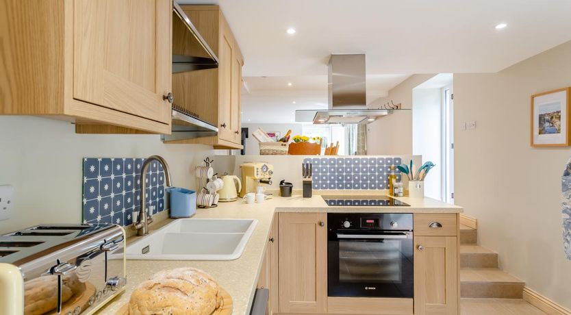 Photo of 2 Bed in Summerbridge