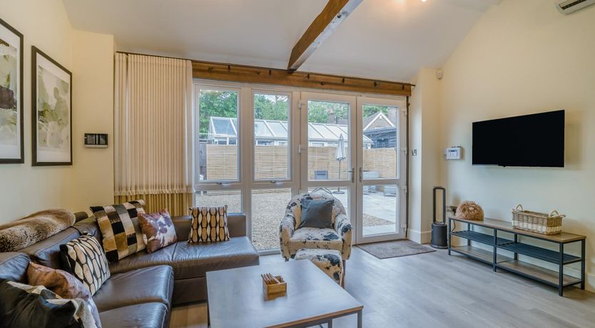 Photo of 2 Bed in Bournemouth