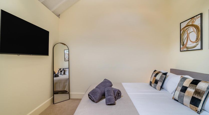 Photo of 2 Bed in Bournemouth