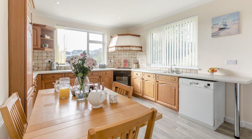 Photo of 4 Bed in Mevagissey