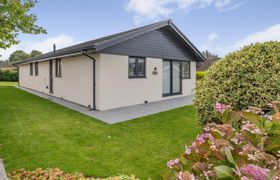 Photo of 4-bed-in-brecon-4