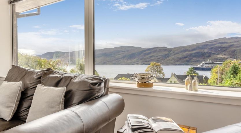 Photo of 3 Bed in Ullapool