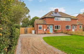 2 Bed in Knodishall Holiday Home