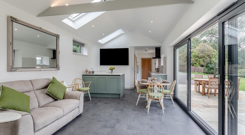 Photo of 2 Bed in Minchinhampton