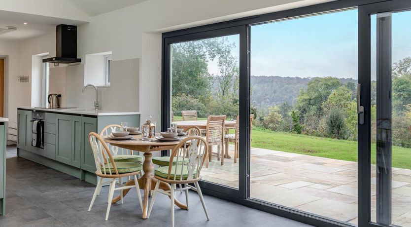 Photo of 2 Bed in Minchinhampton
