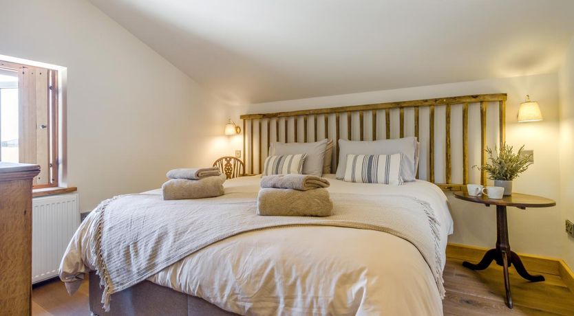 Photo of 2 Bed in Moccas
