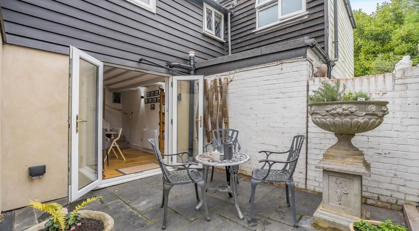 Photo of 2 Bed in Peasmarsh