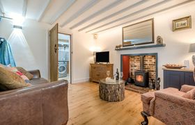 Photo of 2-bed-in-peasmarsh-1