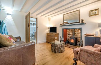 2 Bed in Peasmarsh Holiday Home