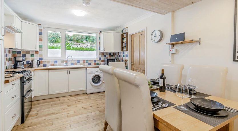 Photo of 3 Bed in Portreath