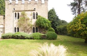 Photo of 4-bed-in-cirencester