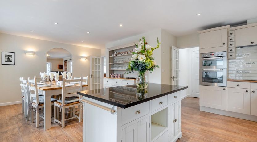 Photo of 4 Bed in Hereford