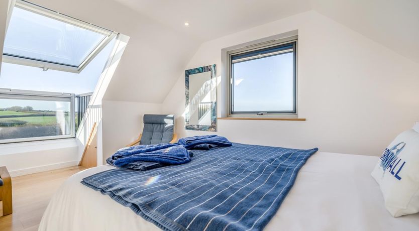 Photo of 2 Bed in Crackington Haven