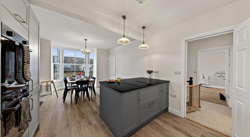 Photo of 3 Bed in Aberdovey