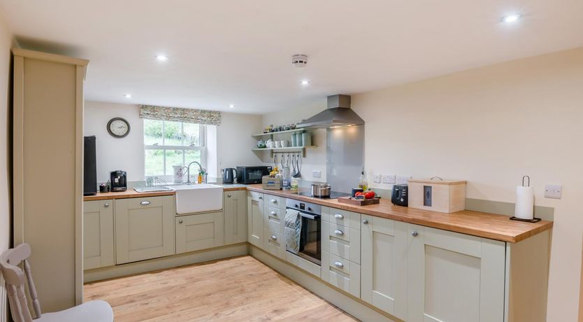 Photo of 5 Bed in Leyburn