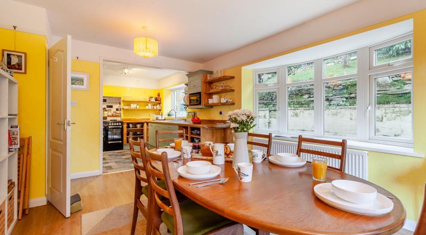 Photo of 3 Bed in Ilfracombe