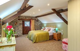Photo of 2-bed-in-dulverton-1