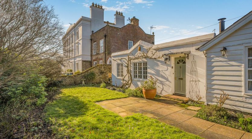 Photo of 2 Bed in Winchelsea